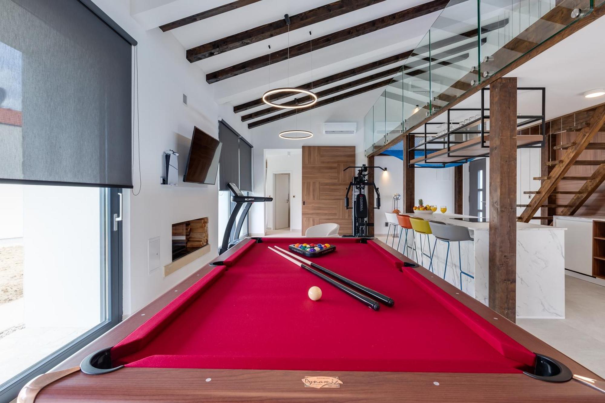 Villa T, Spacious With Heated Pool, Hot Tub & Sauna Rastevic Экстерьер фото