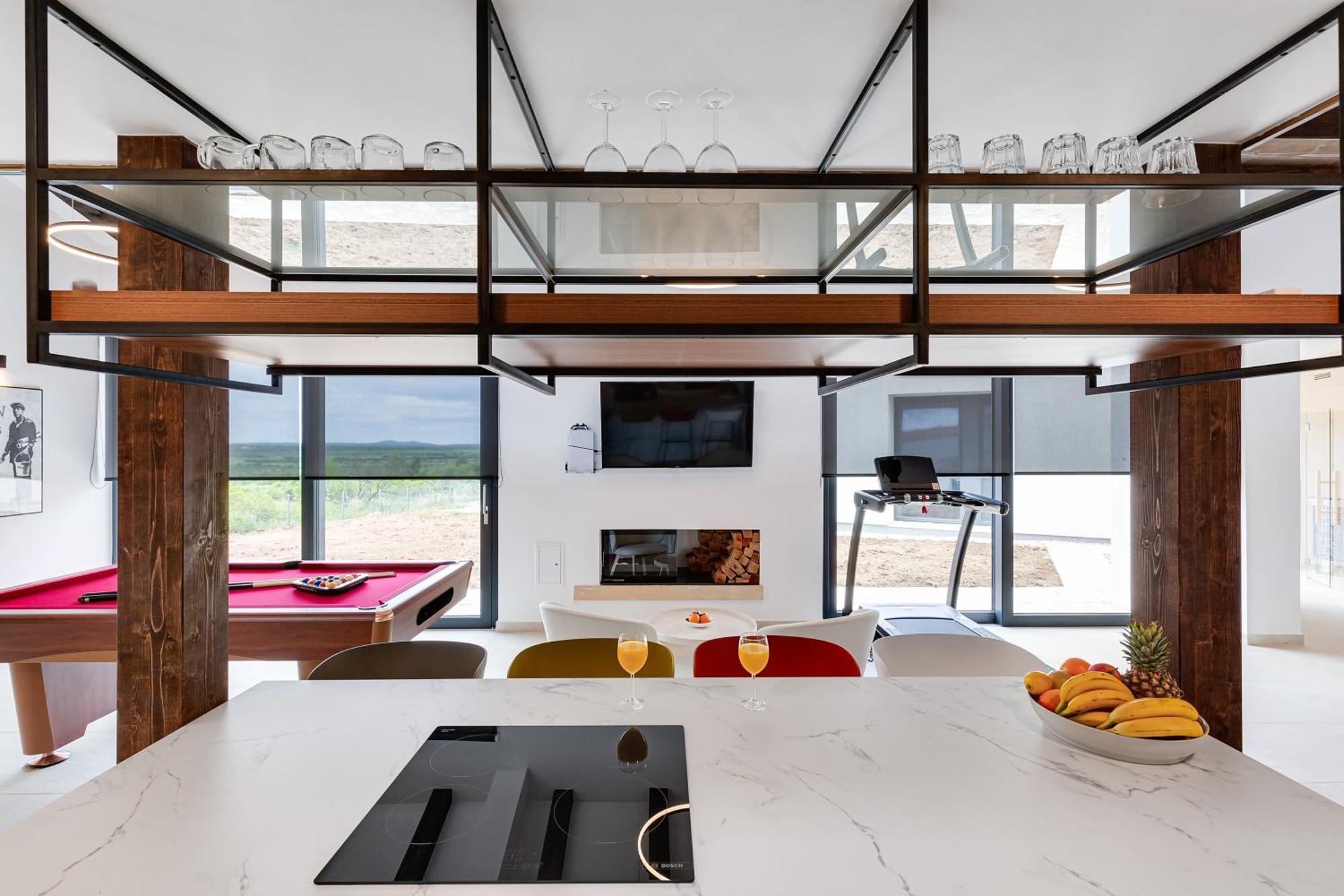Villa T, Spacious With Heated Pool, Hot Tub & Sauna Rastevic Экстерьер фото